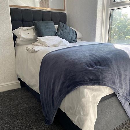 4 Bedroom House In Harrogate Town Centre Bagian luar foto