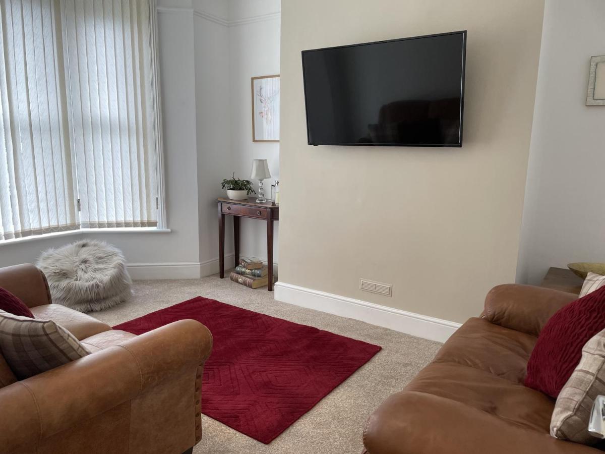 4 Bedroom House In Harrogate Town Centre Bagian luar foto