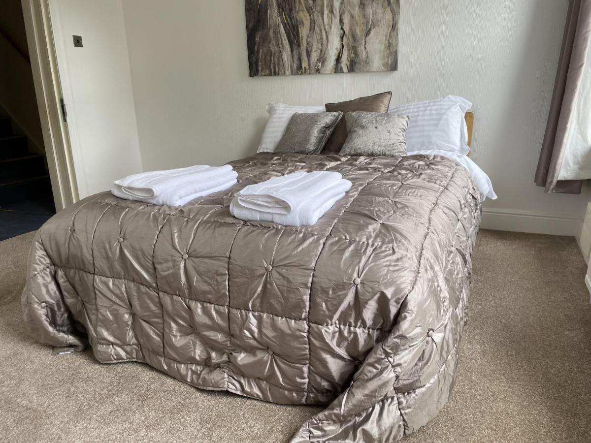 4 Bedroom House In Harrogate Town Centre Bagian luar foto